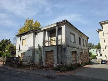 Costruzione in vendita di m² in Piazza Dossena Giovanni, 9