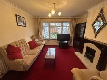 Cozy 11 Elm Mount Crescent, Beaumont, Dublin 9 is for rent