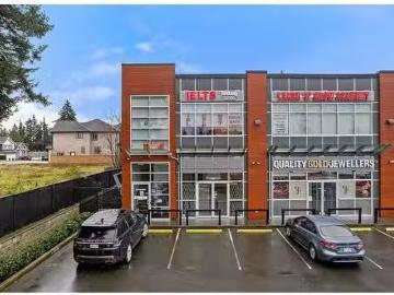 Nice 202 2646 Auburn Street, Abbotsford, BC, V2T 3J9...