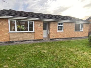 Claremont Drive, Coalville, LE67 3 bed bungalow to rent...