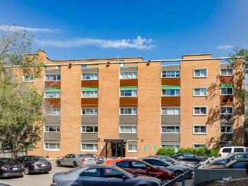 Crescent Towers 1 Bedroom Apartment for Rent at 328...