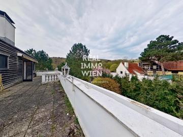 Dachgeschoß 3 Zimmer Wohnung mit 50m² Terrassenfläche,...
