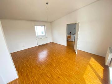 Dachterrassen Maisonette in Mittertreffling