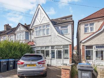 Darcy Road London SW16 Studio to rent £1,000 pcm £231 pw
