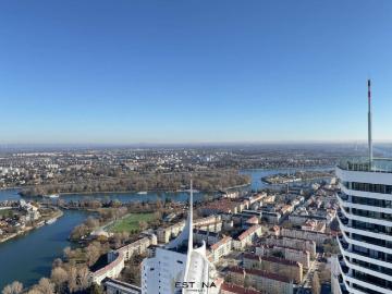 DC2 Luxusresidenz in Bestlage mit Panorama über das...
