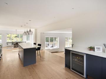 Detached House to rent with 5 bedrooms, Pachesham Park,...