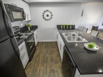 Deveraux Heights 2 Bedroom Apartment for Rent at 5601...