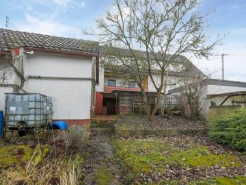 DHH mit schönem Garten sucht Bastler!