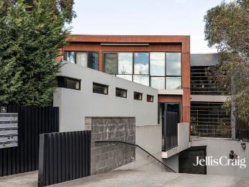 Discover Modern Living
