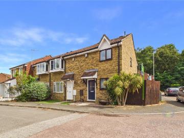 Dore Close, Northampton NN3 3 bed end of terrace house...