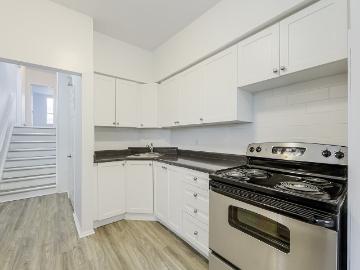 Dundas Court Apartments 2 Bedroom Apartment for Rent at...