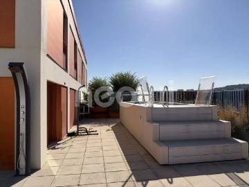 Duplex meublé dernier étage 107 m² avec terrasse de 130...
