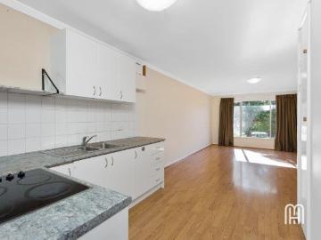 Easy Living in the Heart of Woodlands