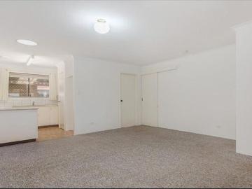 Easy Living in a Peaceful Over 55s Community