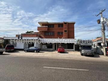 Edificio en Venta en Maracaibo Zulia 960 m2. 6 hab