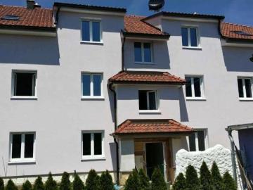 Effiziente Großzügige Dachgeschoss Wohnung