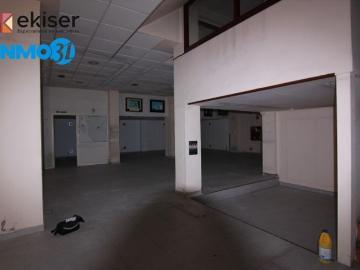 EKISER VENDE LOCAL COMERCIAL EN II ENSANCHE