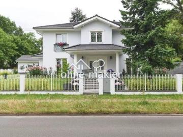Einzigartige Villa in Berlin Biesdorf mit 6 Zimmer plus...