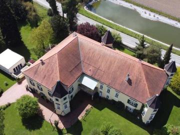 Ein Märchenschloss Nähe Wildon komplett saniert mit...