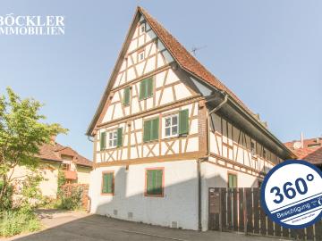 Ein Zuhause wie kein zweites – Maisonette im Baudenkmal