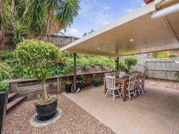 ELEGANT, IMMACULATE AND FULLY RENOVATED