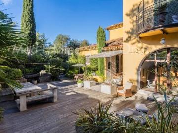 Élégante villa appartement avec vue mer à quelques pas...