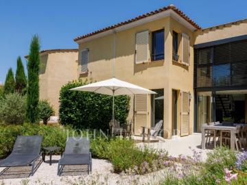 Élégante Villa Duplex dans un domaine privé avec piscine