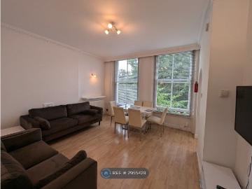 Elgin Crescent, London W11, 2 bed flat to rent, £3,200...