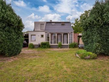 Emmerich: Einfamilienhaus mit Wintergarten, Carport und...