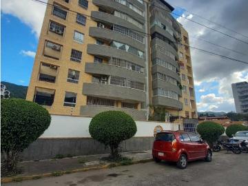 En Venta Bello Apartamento en el Paraiso, Ccs