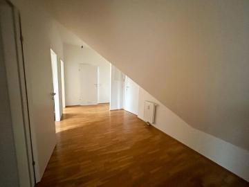 Entzückende Dachgeschosswohnung in Zentrumsnähe!