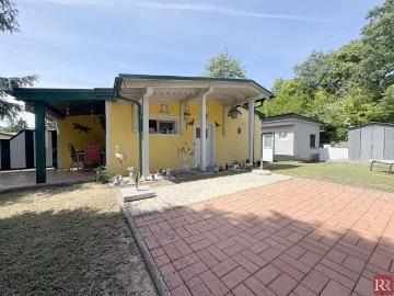Entzückendes Ferienhaus in traumhafter Ruhelage auf...