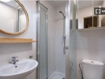Estudio en alquiler en Sants, todos los gastos incluidos
