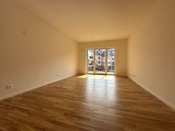 Erstbezug* Helle 3 Raum Wohnung mit Balkon in Dresden...