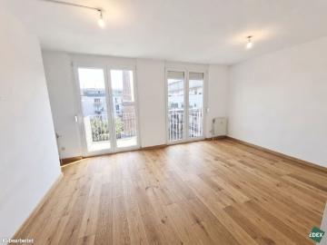Erstbezug nach Sanierung: Schöne 4 Zimmer Maisonette...