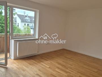 ETW Schwabing West, Nahe BMW