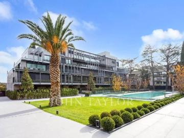 Atico de alto standing de 487 m2 en venta Madrid,...