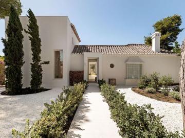 Exclusiva casa de 262 m2 en venta El Paraíso, España