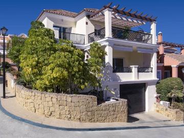 Exclusiva Villa / Chalet de 276 m2 en venta en Marbella,...