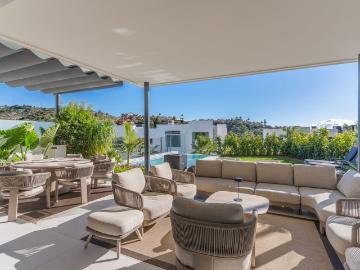 Exclusiva Villa / Chalet de 347 m2 en venta en Marbella,...