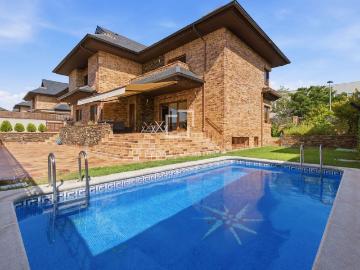 Villa / Chalet de lujo de 500 m2 en alquiler en Pozuelo...