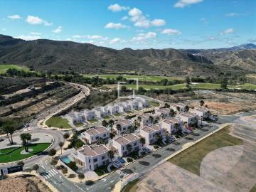 Exclusiva Villa / Chalet en venta Monforte del Cid, España