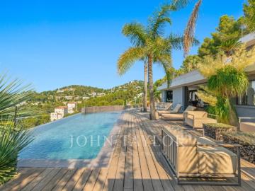 Exclusivité – Villa d'architecte de 330 m² avec...