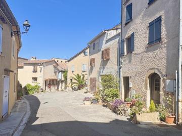 EXCLUSIVITE SUPERBE APPARTEMENT 4 PIECES ET SON GARAGE