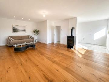 Exklusive 3 Zimmer Wohnung mit 103 m² WNFL | frisch...