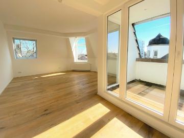 Exklusive 4 Zimmer Maisonette Wohnung im Dachgeschoss...