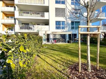 Exklusive Gartenwohnung | 126 m² Garten | 2 TG Plätze |...