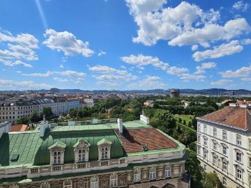 Über die Dächer von Wien 4 Zimmer Dachgeschosswohnung