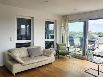 EXKLUSIVES DACHGESCHOSS APPARTEMENT mit Dachterrasse
