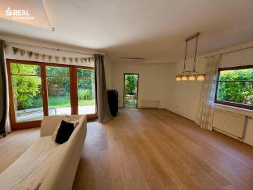 Familienfreundliches Eck Reihenhaus mit 5 Zimmer beim...